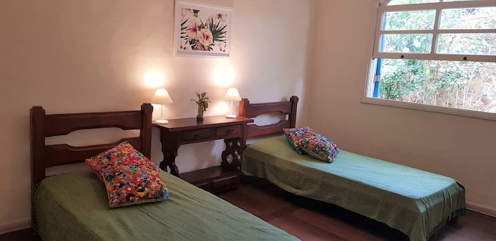 חדר שינה 3 -  גדול, מקום למזרן אחד +