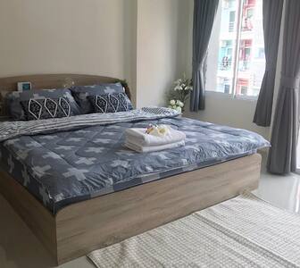 ☀️Stylish modern Apt quiet balcony & King bed☀️301