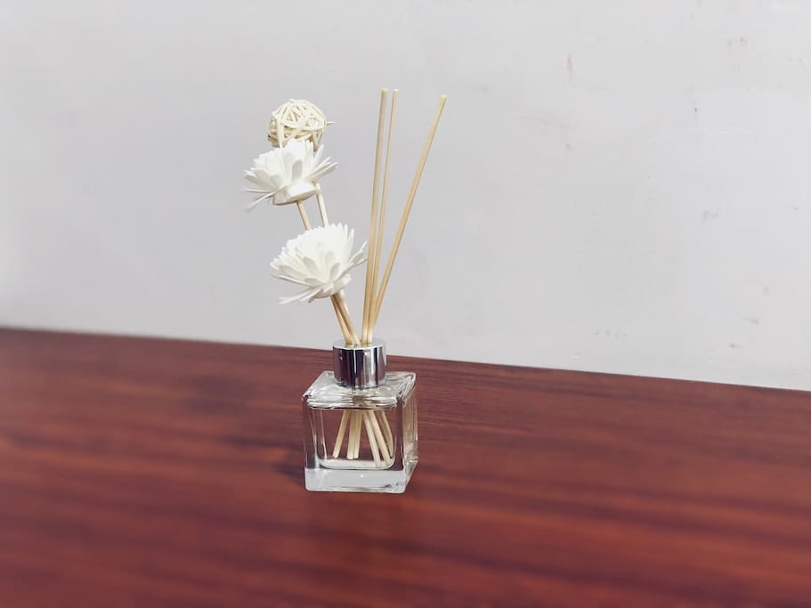 客房设有品牌香薰,白茶香