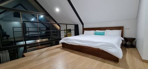 Bale - Baleku Lembang
2-bedroom Villa