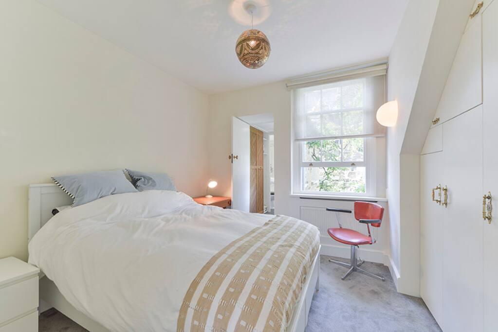 Comfy long double bed, feather duvet