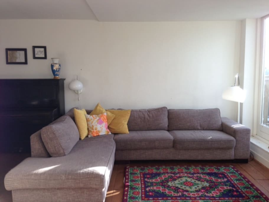 living room with integrated kitchen