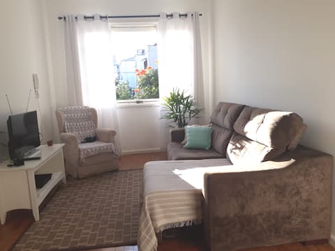 Aconchegante apartamento 1D na Cidade Baixa