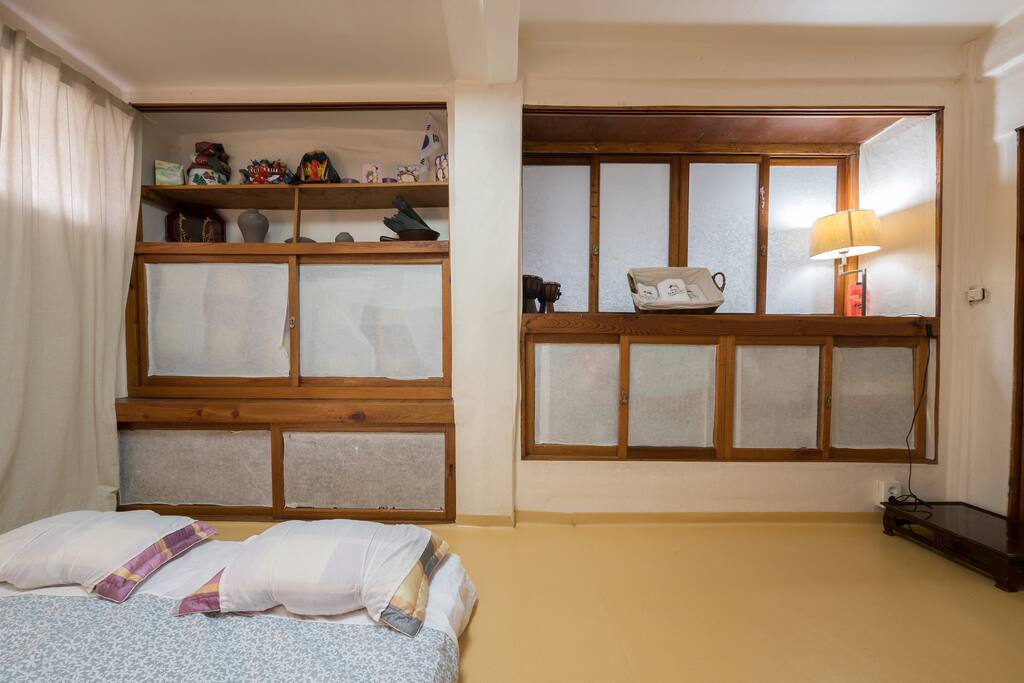 Mae room (4-5 people)
