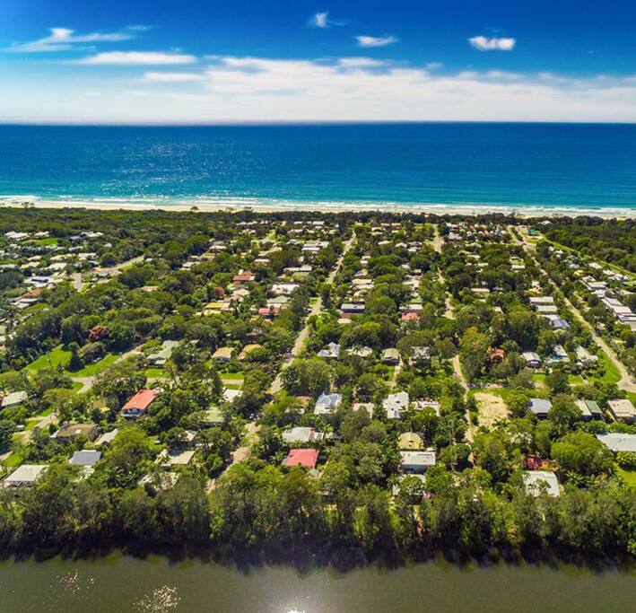 500m to south golden beach
