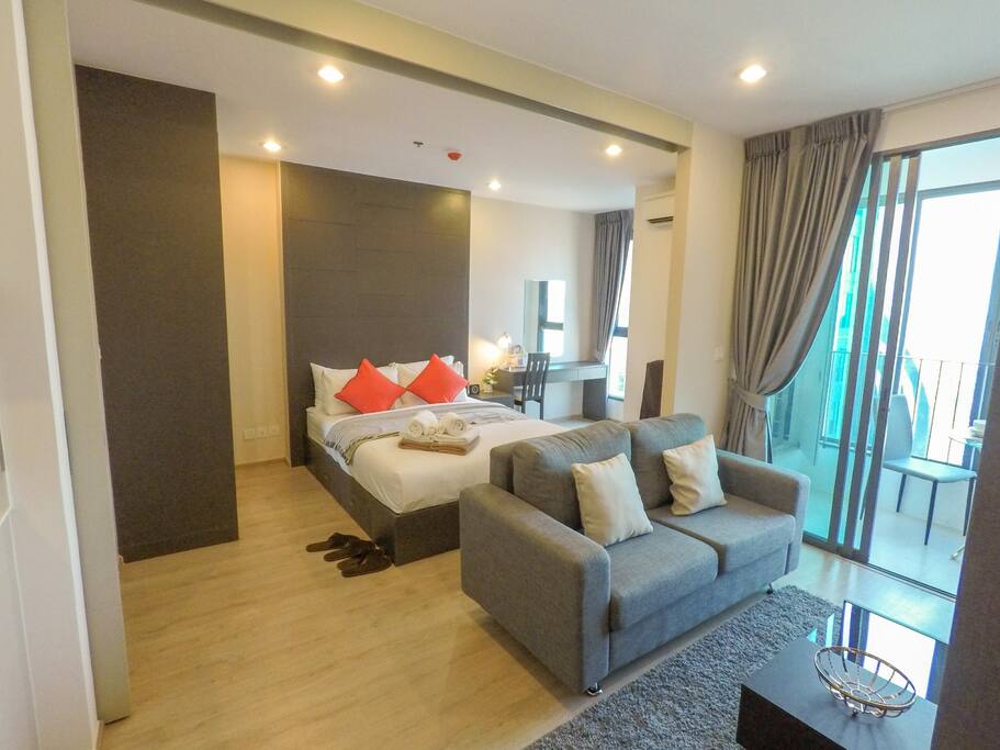 LUXURY & MODERN DECORATED CONDO