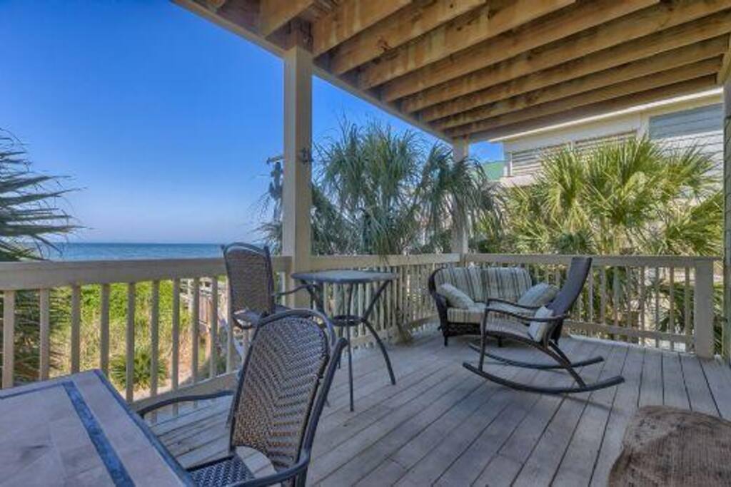 1st Floor Deck