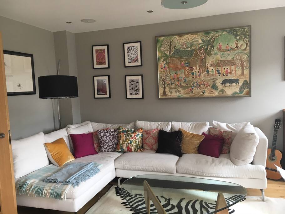 Second floor sitting room/music room