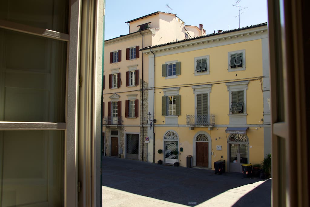 Vista sulla piazzetta