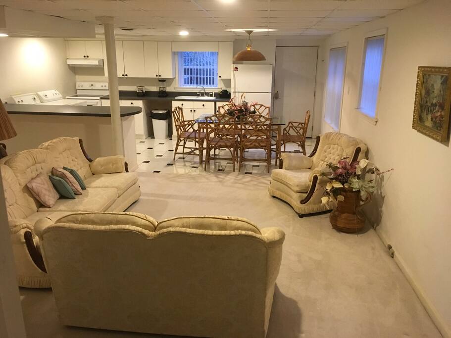 Spacious areas for dining and relaxing