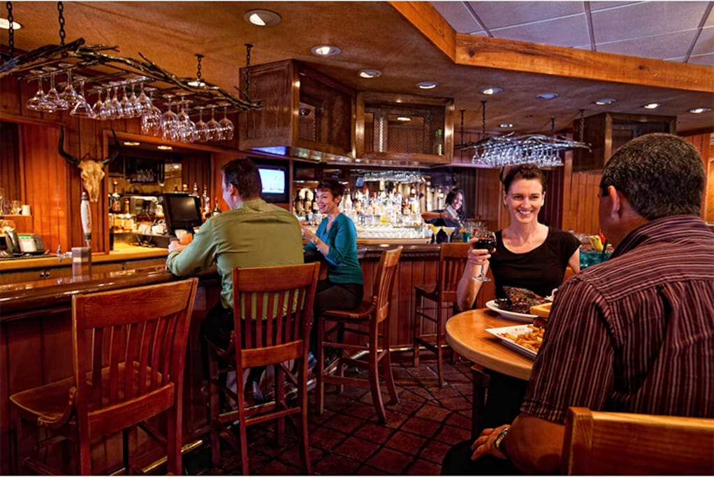 Bar/Restaurant