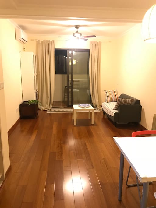 换一个城市,体验不一样的生活。