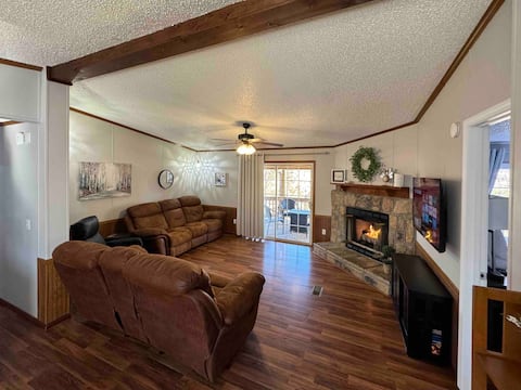 Successful Airbnb property: Peaceful Hilltop Retreat in Sevierville