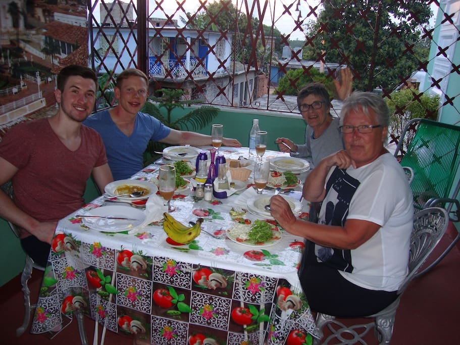 Cena