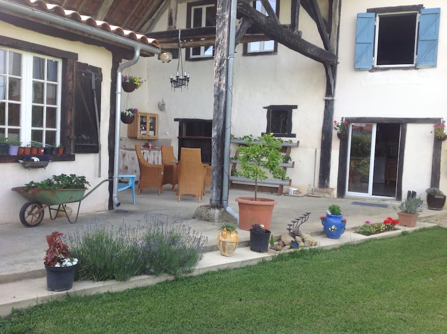 Summer eating area