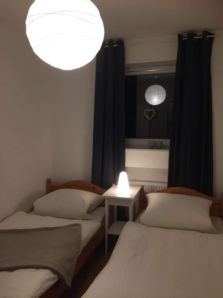 غرفة النوم 2