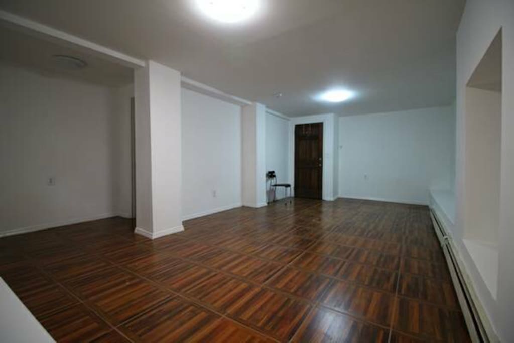 What the room looks like when empty