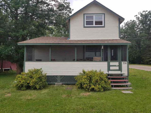 Airbnb Grand Marais Holiday Rentals Places To Stay