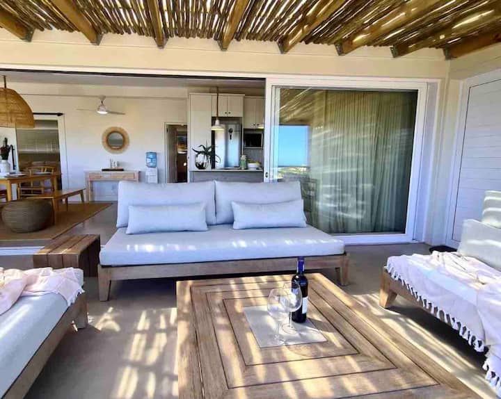 Dave's Dream: Elegant Cottage With Beach Access - Kenton-on-Sea