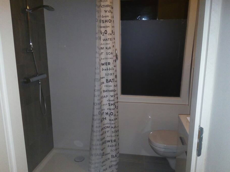 gedeelde badkamer