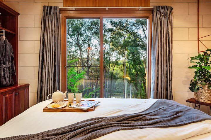 Schlafzimmer 2