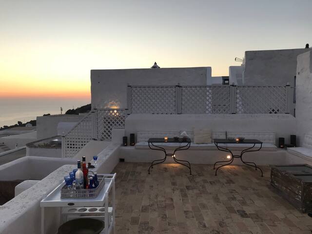 Townhouse in Chora, Patmos gallery image 2
