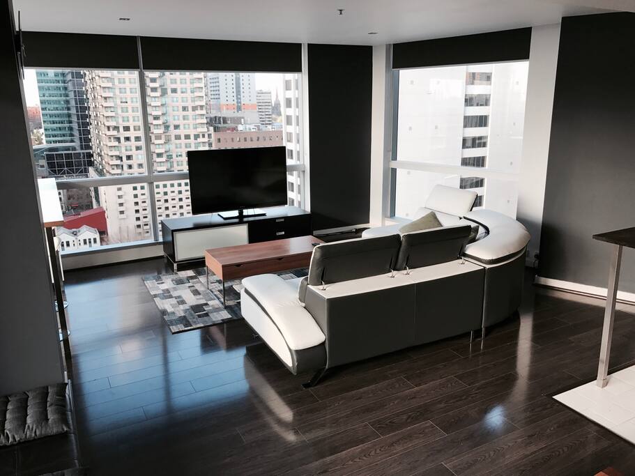Open lounge