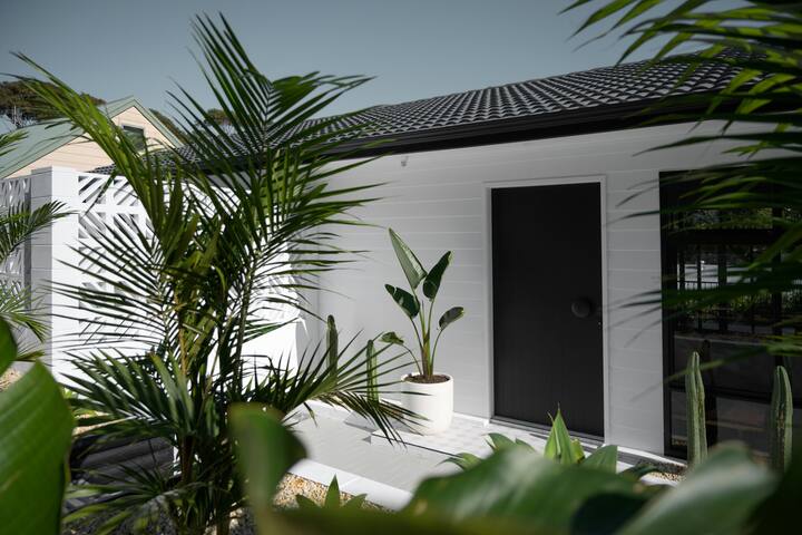 Airbnb Shoal Bay Holiday Rentals Places To Stay New South