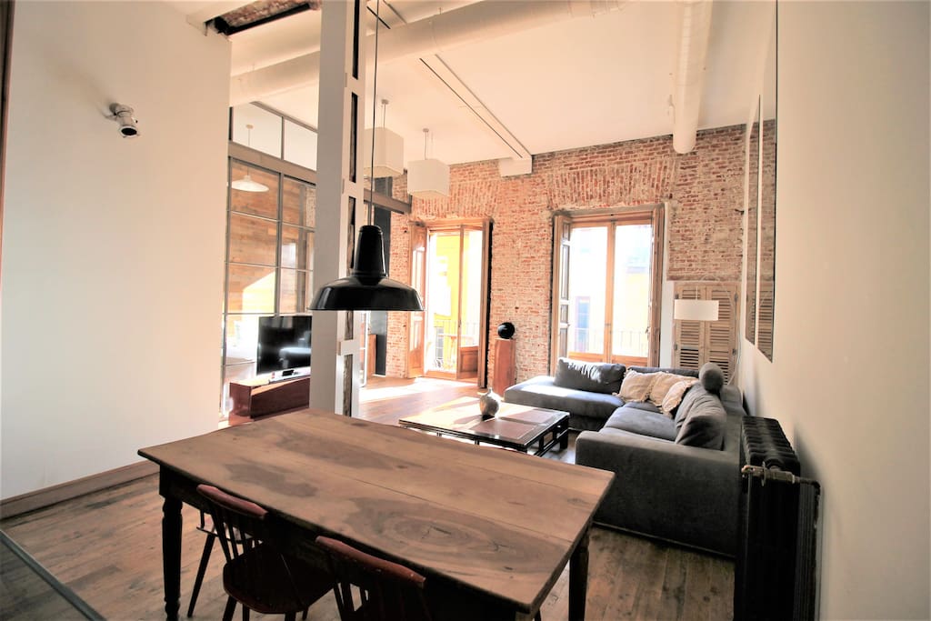 Dining table + Living room