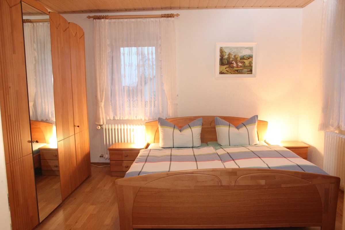 غرفة النوم 1 في الطابق الأرضي