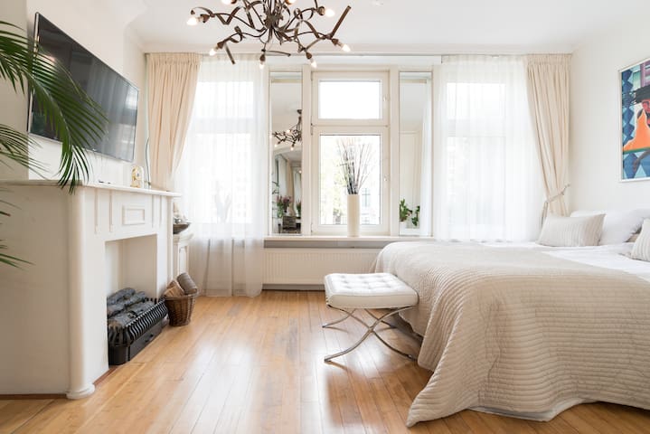 La Vie En Rose B&B Amsterdam Centre Private Suite1