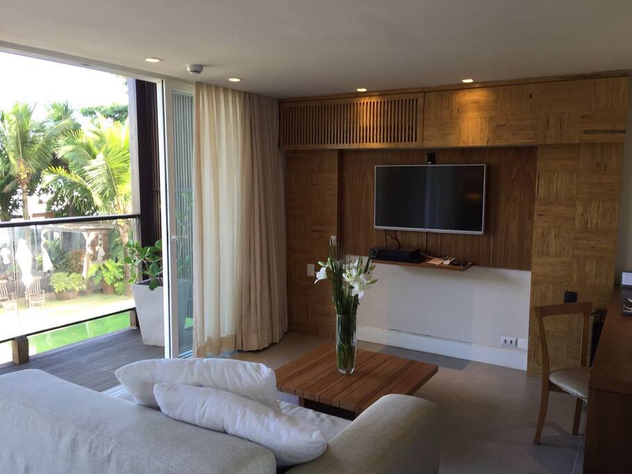 Perrier Jouet front sea view / quarto vista mar