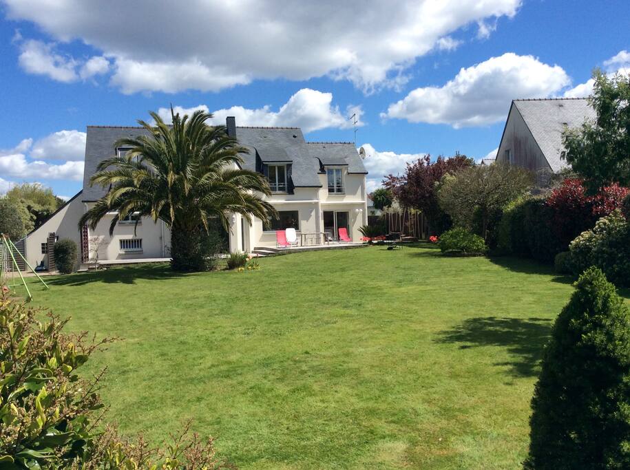 Vue du fond du jardin