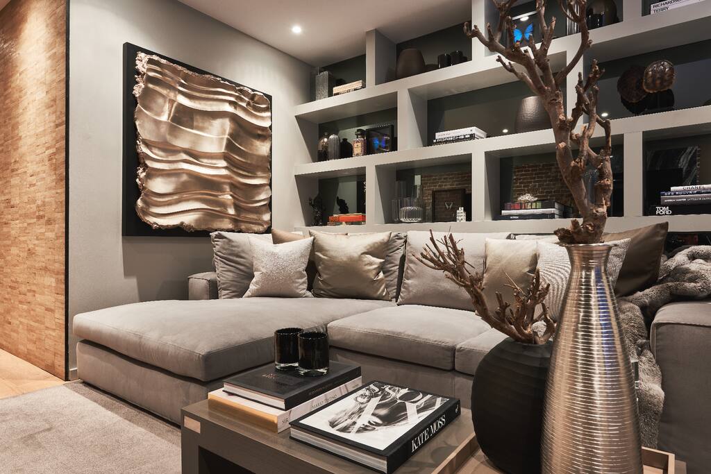 Livingroom II
