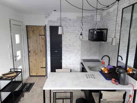 Functional and new 2-bedroom apartment on the outskirts of Toulouse