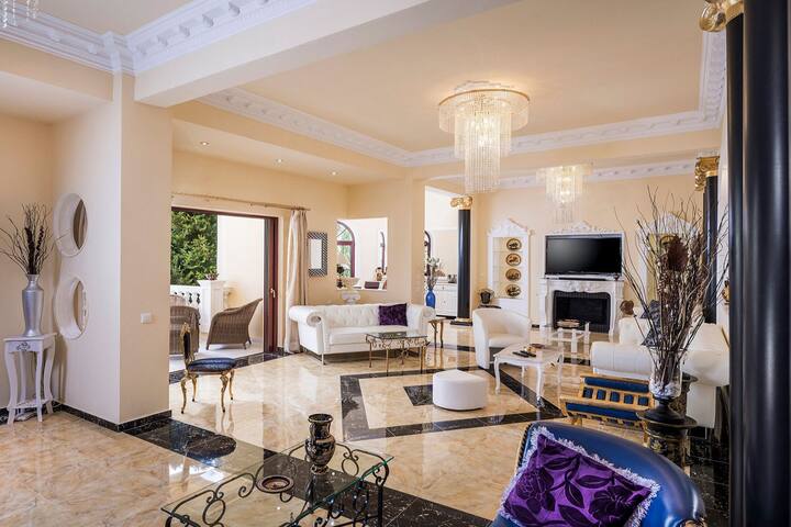 Villa Akropolis Palace gallery image 2