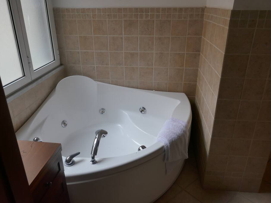 Jacuzzi