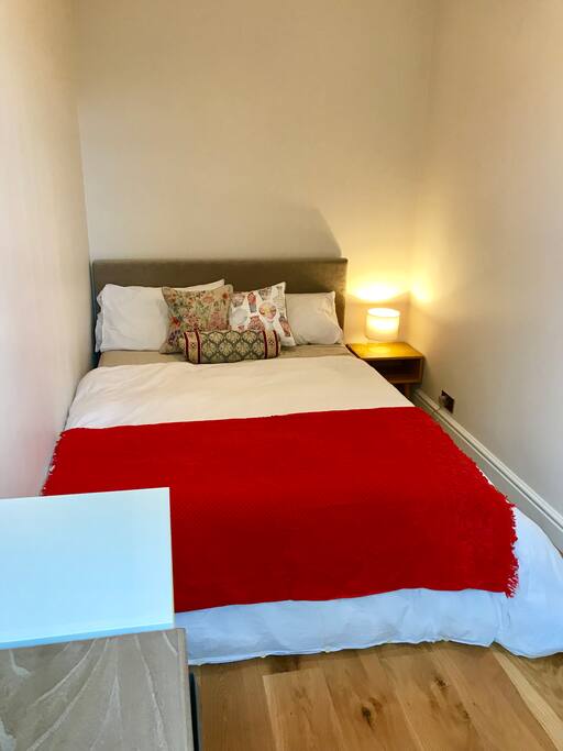 Clean and neutrally decorated bedroom
