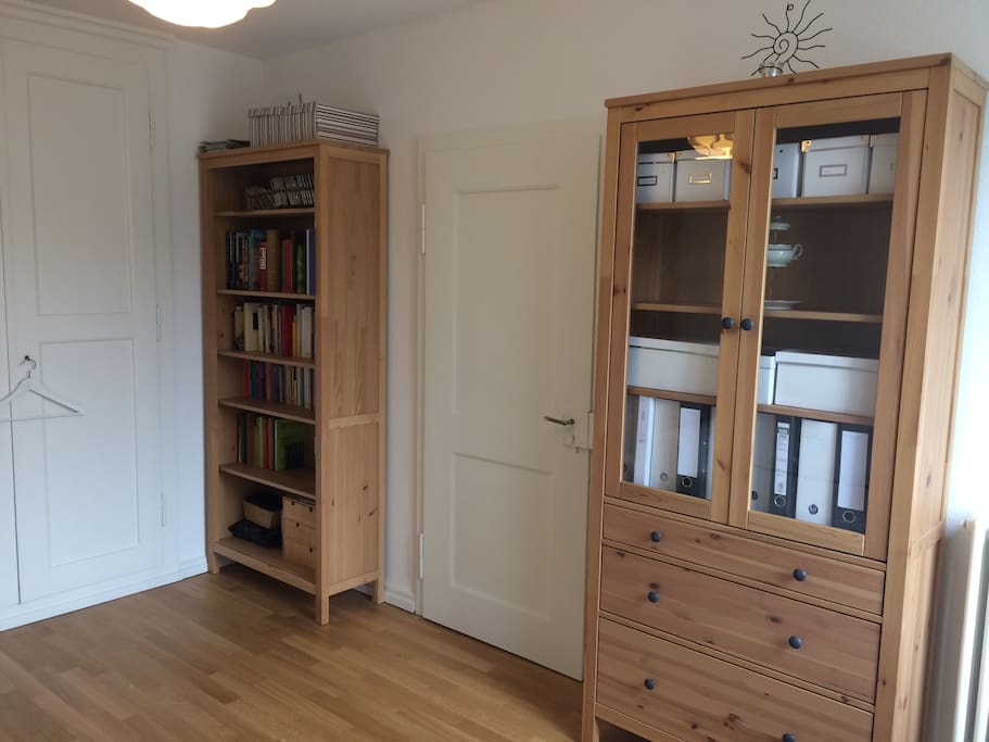Zimmer mit Bibliotheksfeeling :-)