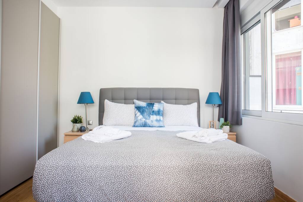 Double bed