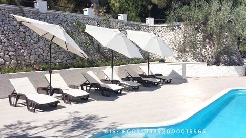 CHARMING PUGLIA VILLA SIMONE