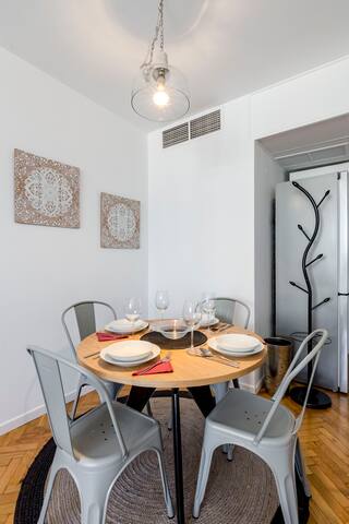 Lovely views Madrid. Gran Via. Callao 2 BD AC gallery image 2