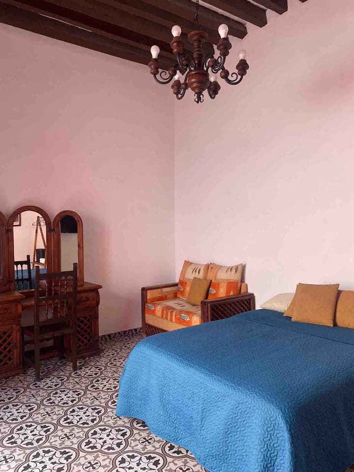 غرفة النوم 2