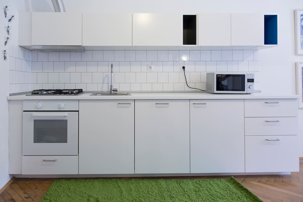 Fully equipped kitchen