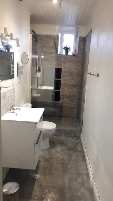 Nouvelle salle de bain.