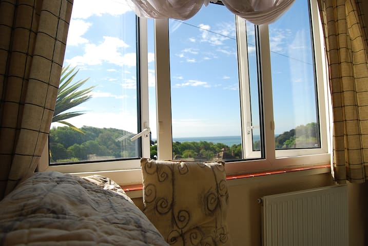 Seaview,Double Bed Little Bedroom