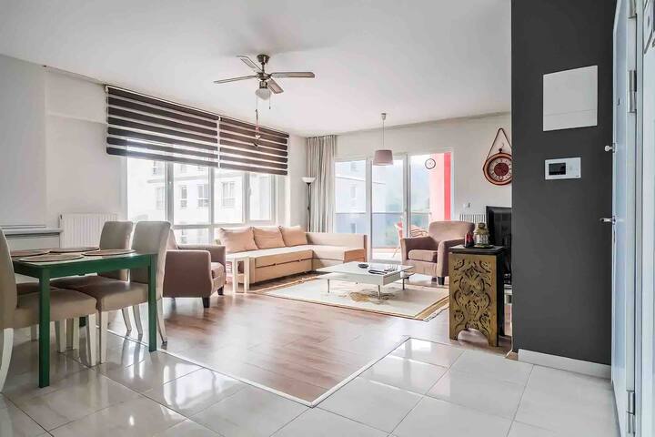 Sea, lake and forest views gallery image 4