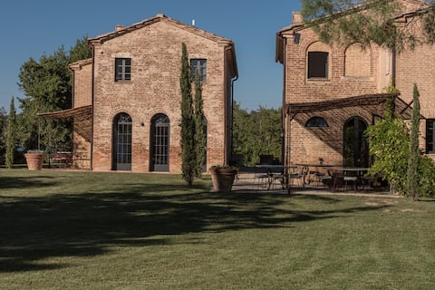 "L 'Arco" at Agriturismo Le Coppiole