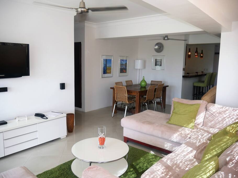 Living and Dining Area