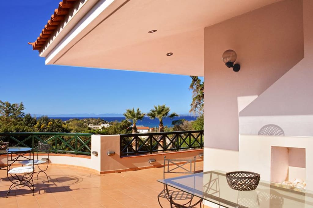 Balcony with view to the sea - first floor